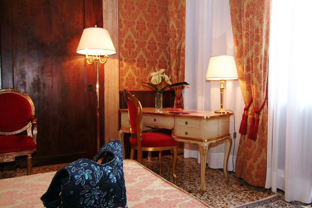 Ca' Vendramin Zago Hotel Venice Exterior photo