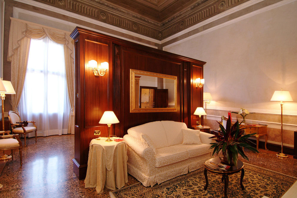 Ca' Vendramin Zago Hotel Venice Exterior photo